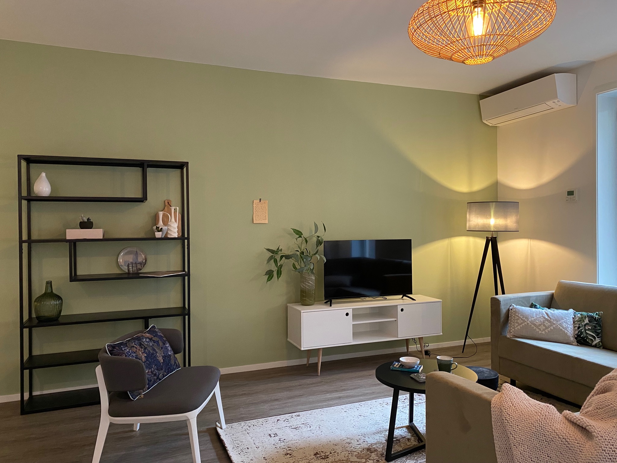 Furnished interior of Nieuwe Boteringestraat 23 in Groningen