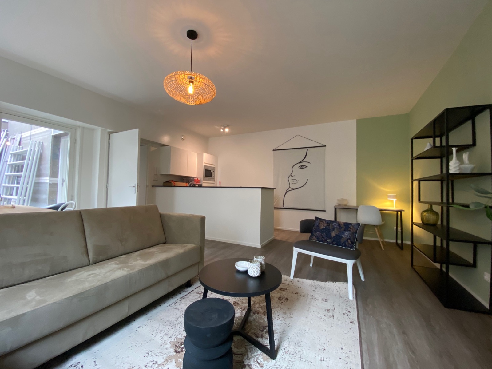 Gemeubileerd interieur van Nieuwe Boteringestraat 23-B in Groningen 16