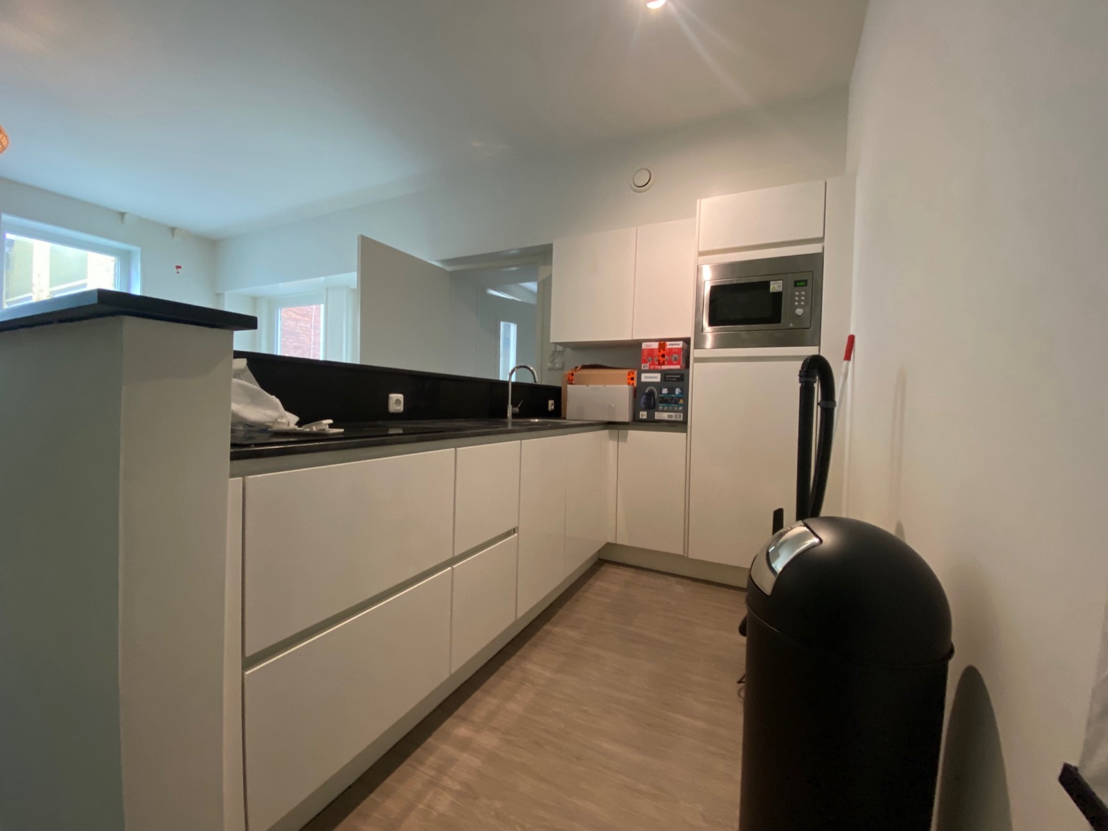 Gemeubileerd interieur van Nieuwe Boteringestraat 23-B in Groningen 19