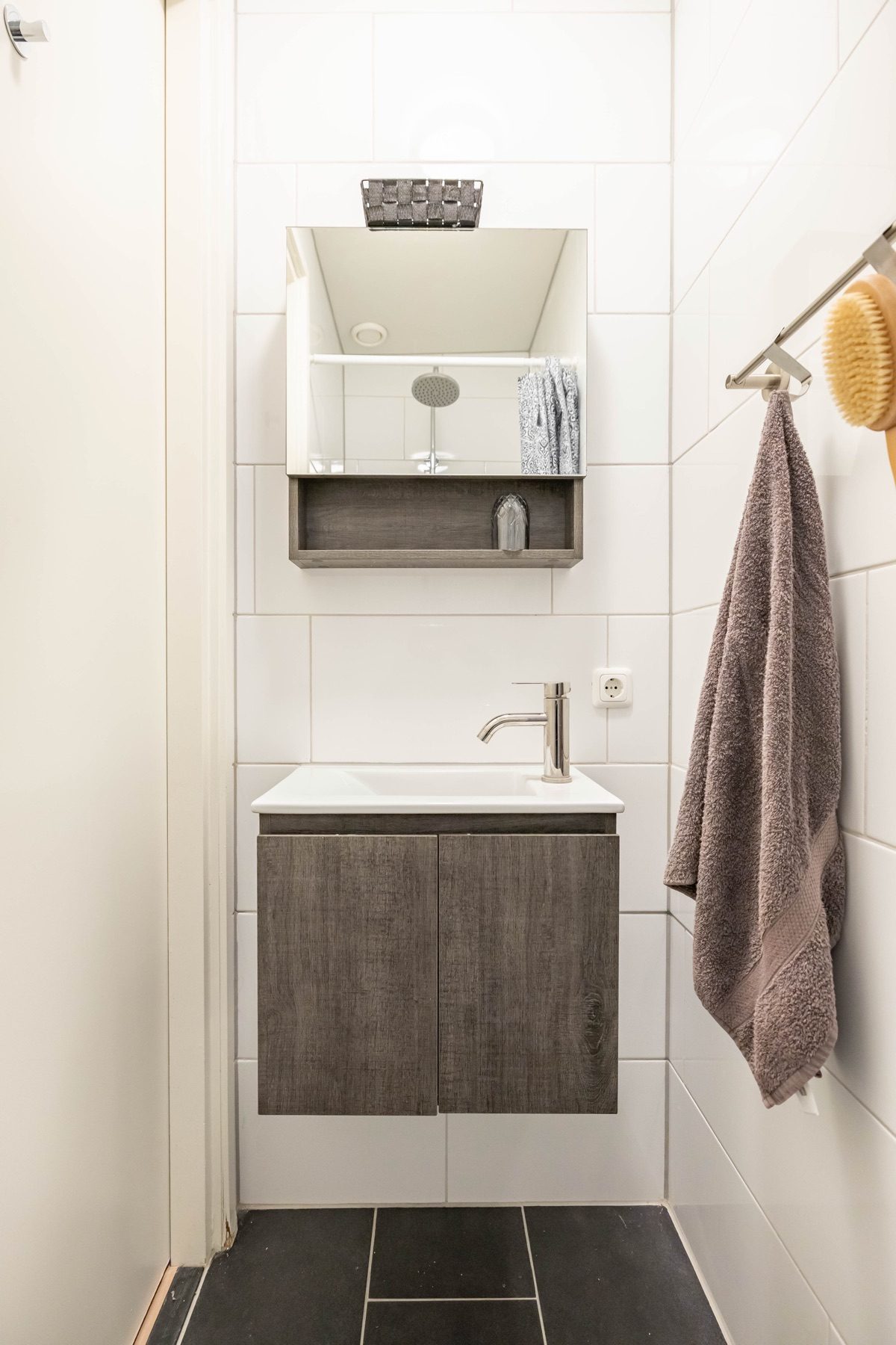 Furnished interior of Nieuwe Boteringestraat 23-F in Groningen 19